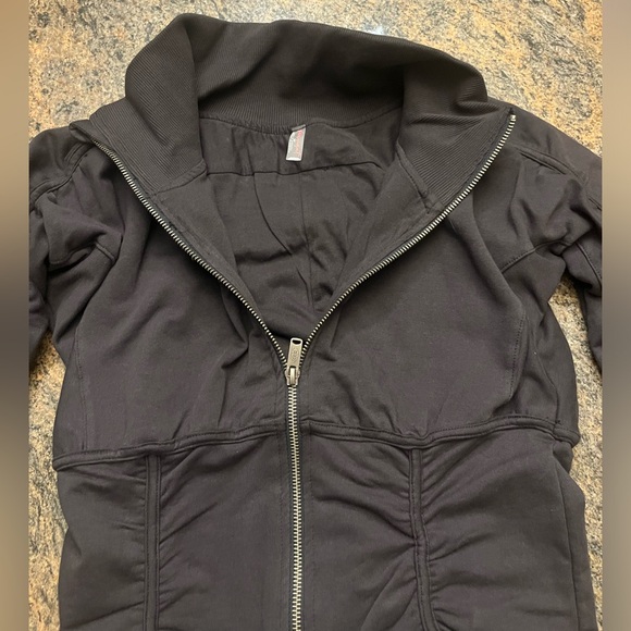 Free People Movement Dark Gray Zip up jacket Size Small new with tags! - Picture 7 of 15